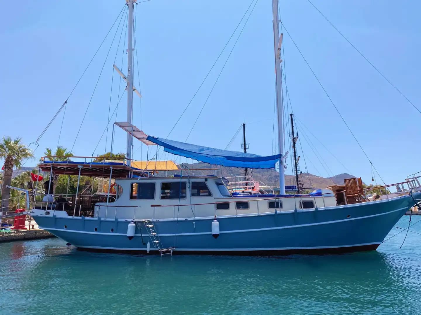 Explore the Turkish Riviera on a Privat Jacht with a 24-Personen Kapazität in Bodrum 2
