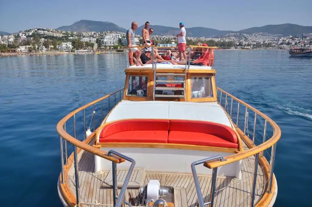 Exclusif 17-Meter, 32-Person Privé Daily Yacht Tour in Bodrum 7