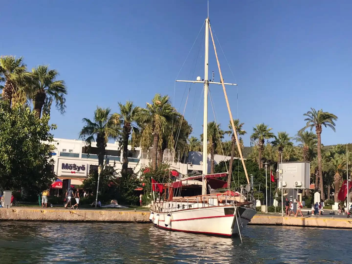 Erlebnis Luxus and Komfort While Exploring Bodrum’s Atemberaubend Beauty Aboard Our Jacht 7