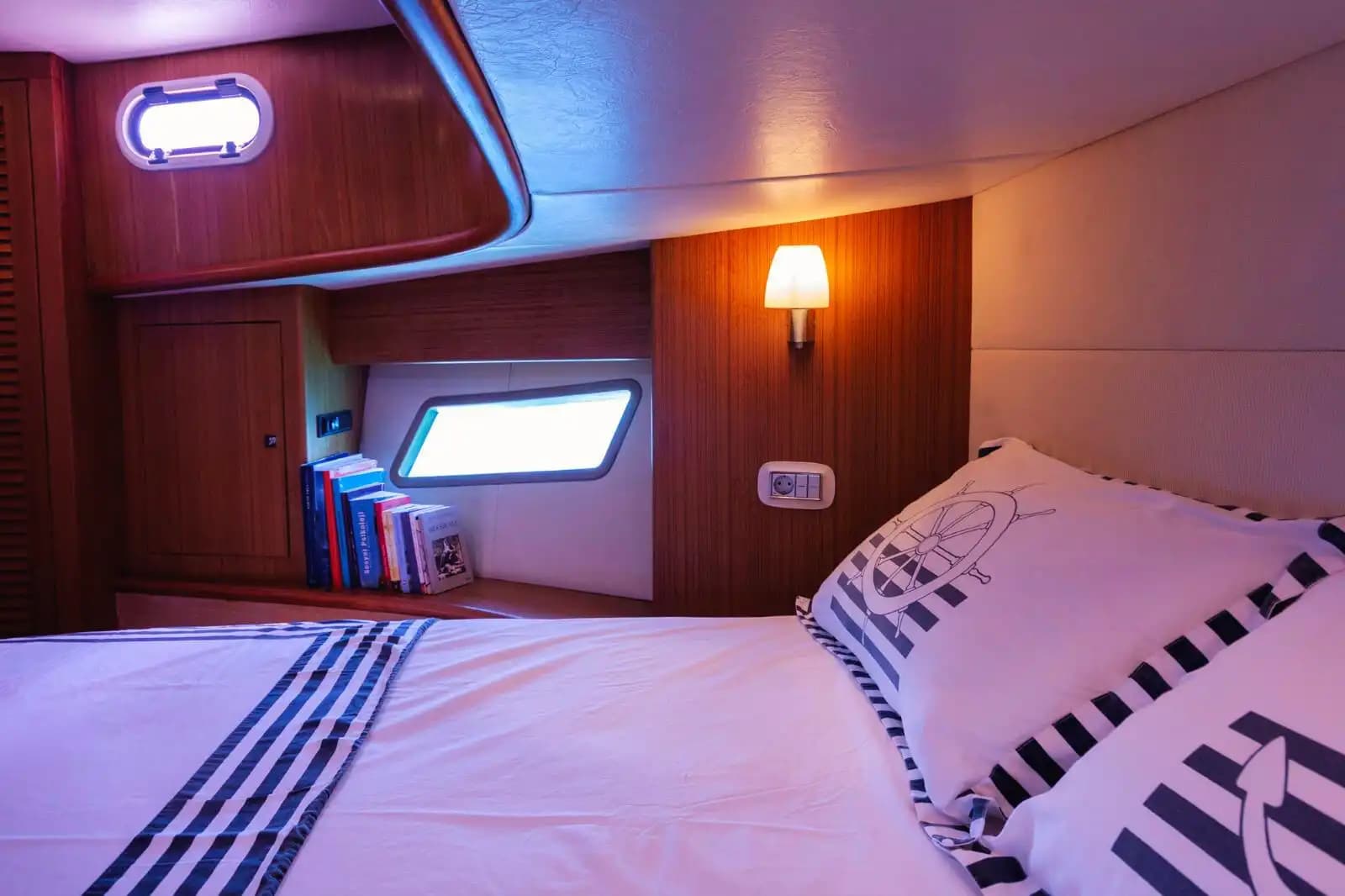 Nuitée or Daily Gulet Experience in Bodrum’s Stunning Blue Waters 20