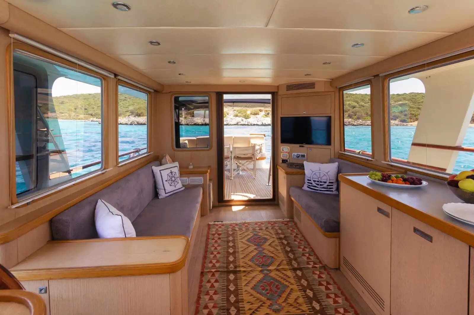 Nuitée or Daily Gulet Experience in Bodrum’s Stunning Blue Waters 17