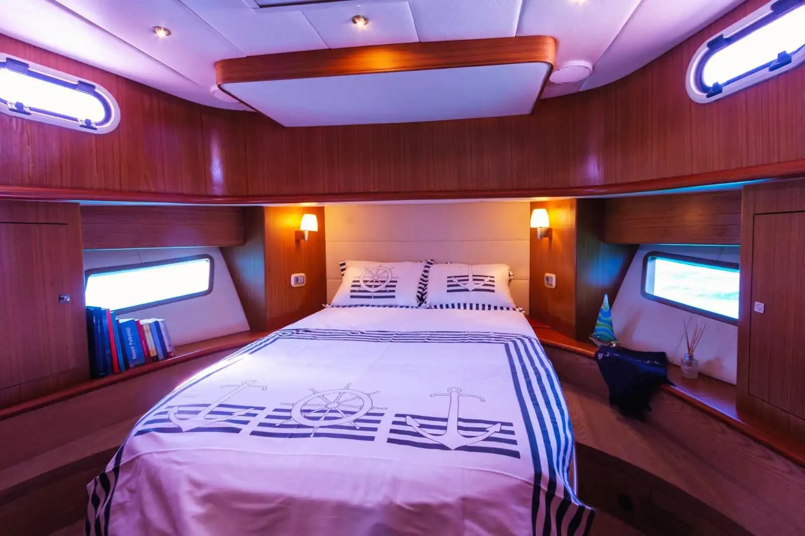 Nuitée or Daily Gulet Experience in Bodrum’s Stunning Blue Waters 6