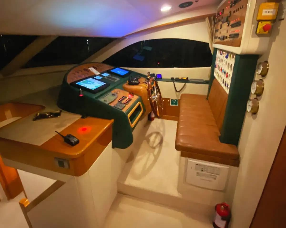 Ontdek de Turkse Rivièra vanuit Bebek met Azimut Motoryacht 6