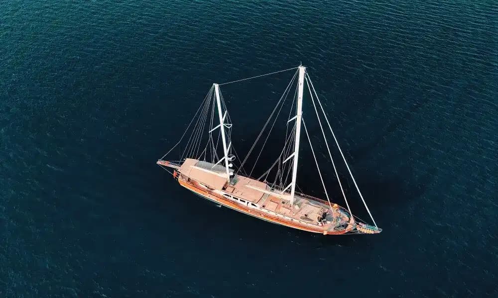 Bodrum’un Turkuaz Sularında 47 Metrelik Eşsiz Lüks Gulet