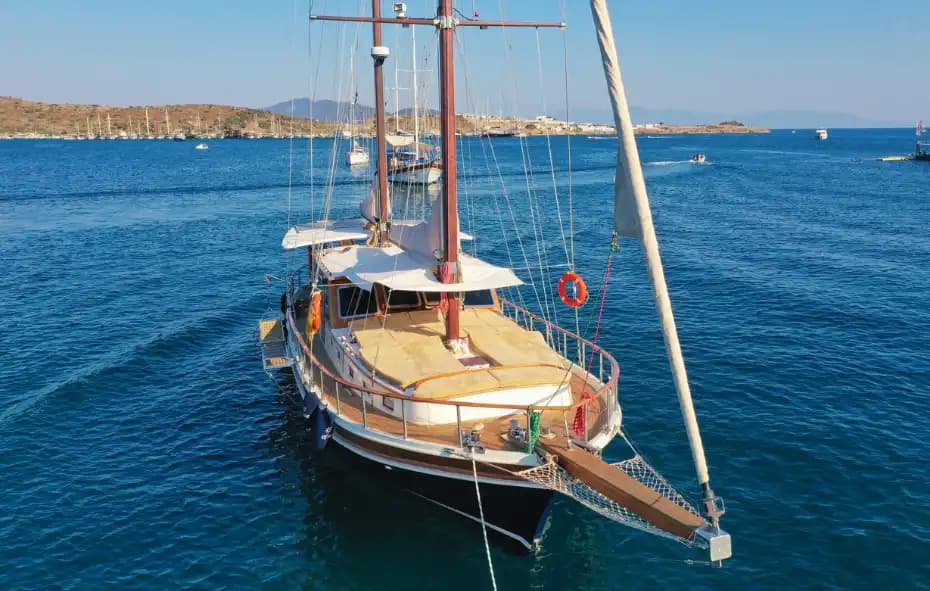 Gulet Idéal pour Groupes d'Amis ou Grandes Familles à Bodrum – Capacité 8 Personnes 2