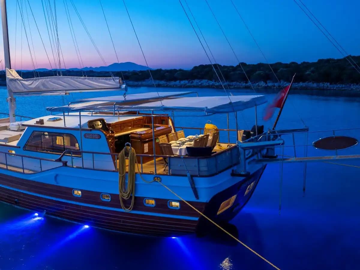 Bodrum: Gulet 20m, 8 pers. Crucero Pacífico 16