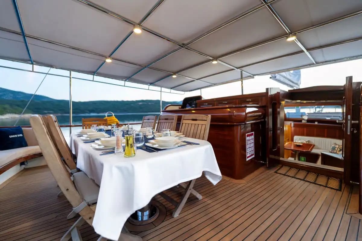 Bodrum: Gulet 20m, 8 pers. Crucero Pacífico 22