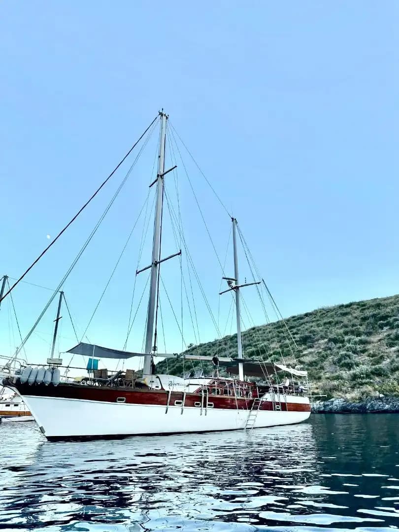 Charming 3-cabines Gulet for 6 Guests with Nuitée Croisières in Bodrum 12