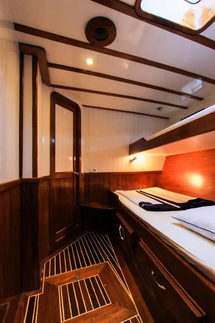 Charming 3-cabines Gulet for 6 Guests with Nuitée Croisières in Bodrum 22