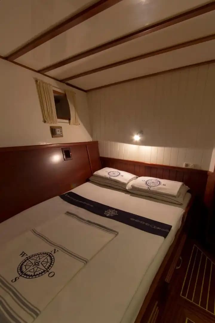 Charming 3-cabines Gulet for 6 Guests with Nuitée Croisières in Bodrum 6