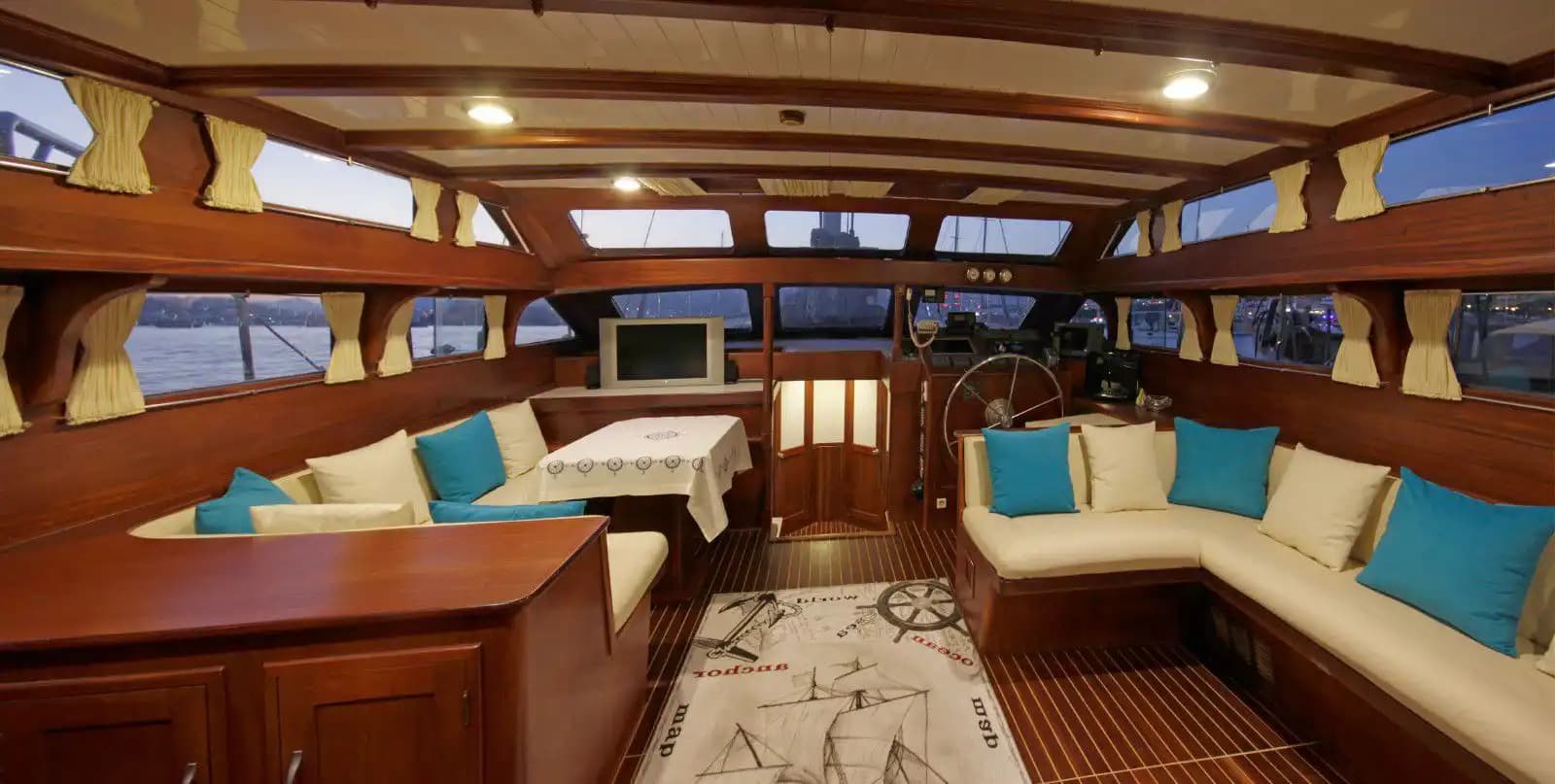 Charming 3-cabines Gulet for 6 Guests with Nuitée Croisières in Bodrum 8