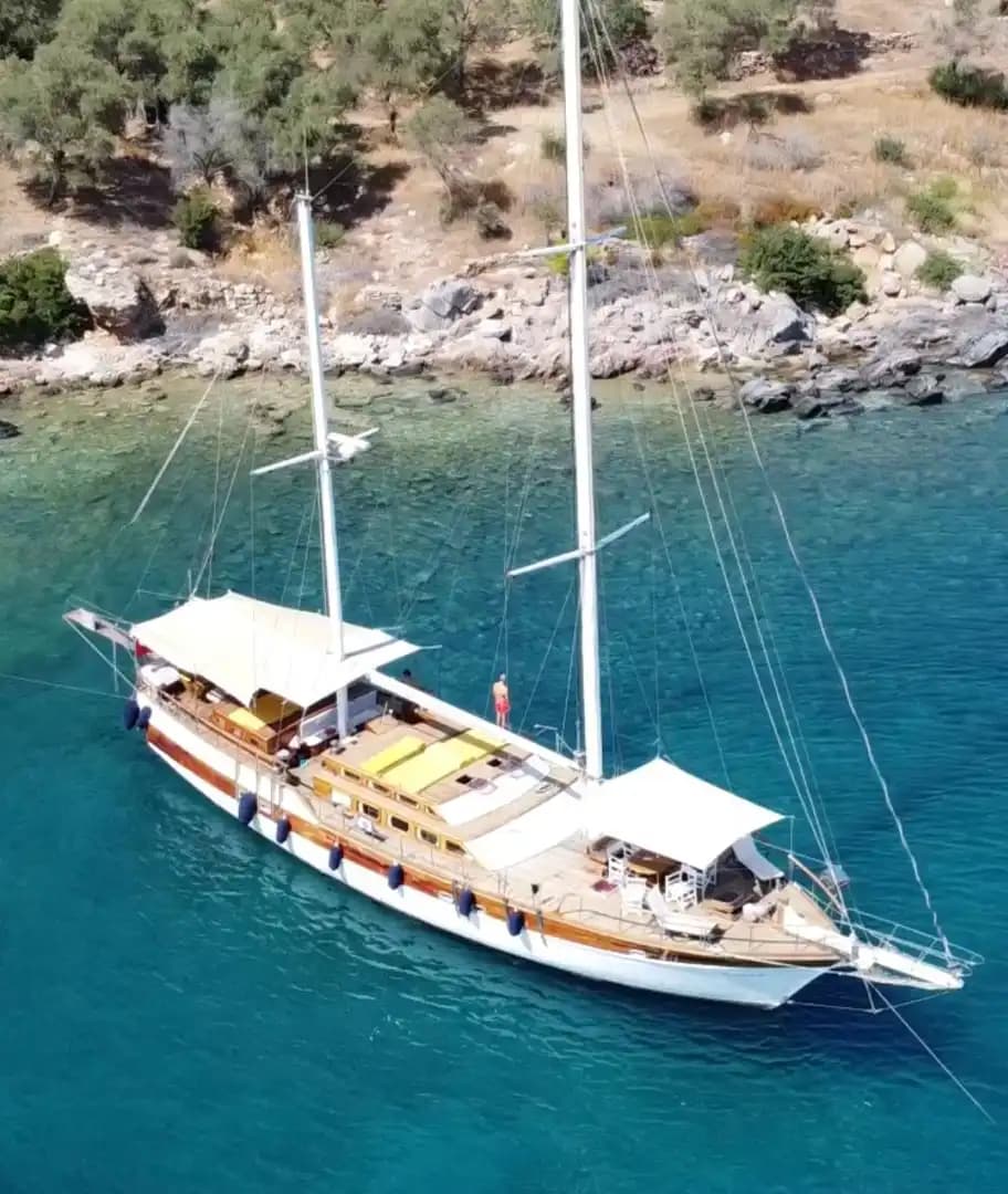 Charming 3-cabines Gulet for 6 Guests with Nuitée Croisières in Bodrum 2