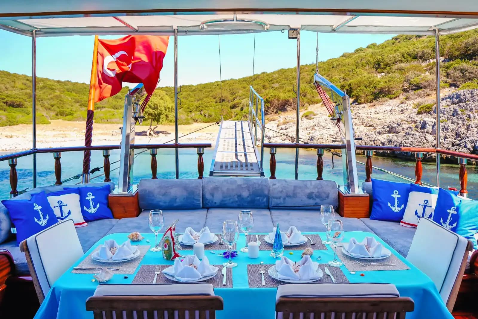 A Voll ausgestattet 17-Meter Gulet Offering an Unvergesslich Meer Urlaub in Bodrum 10