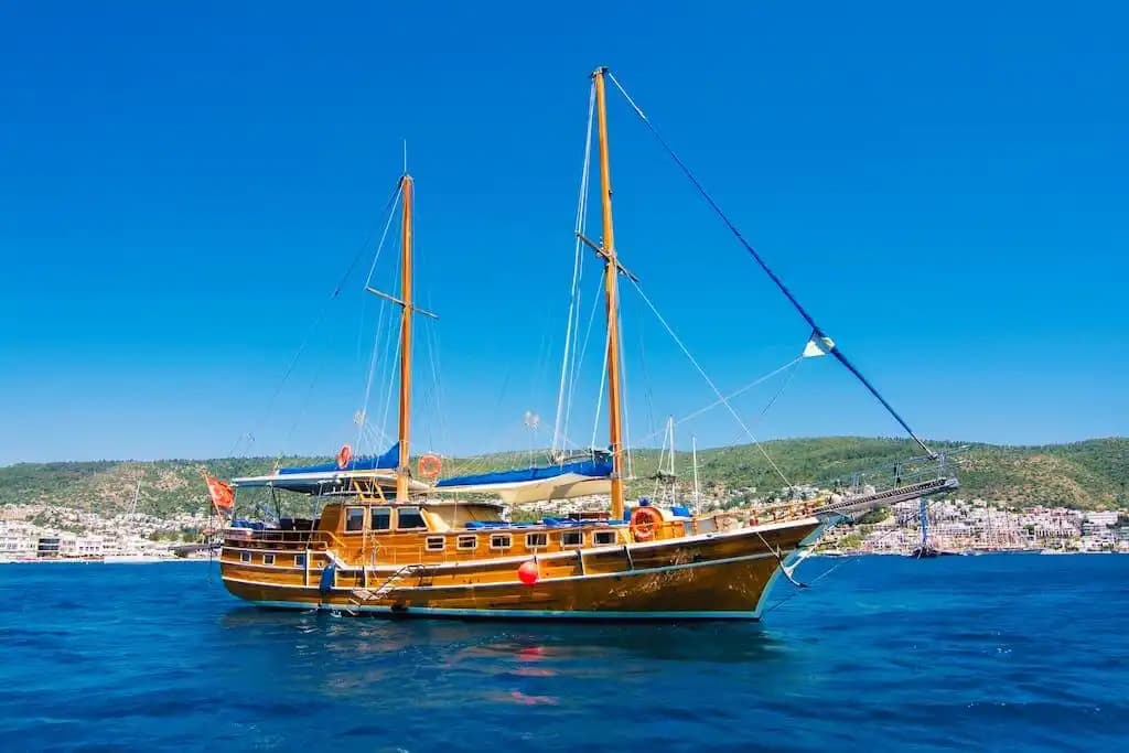 Unvergesslich Erlebnis on a 6-Kabine Luxus Gulet in Bodrum’s Atemberaubend Gewässer - Party auf dem Boot