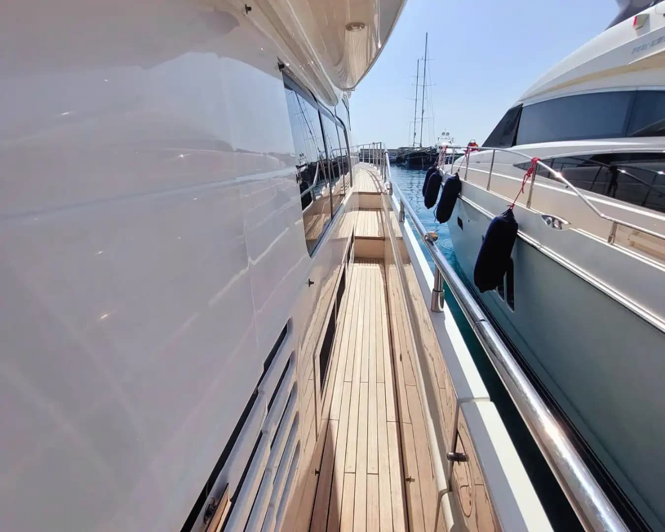 Elegante y Moderno Princess Yate a Motor para Special Events in Bodrum 10