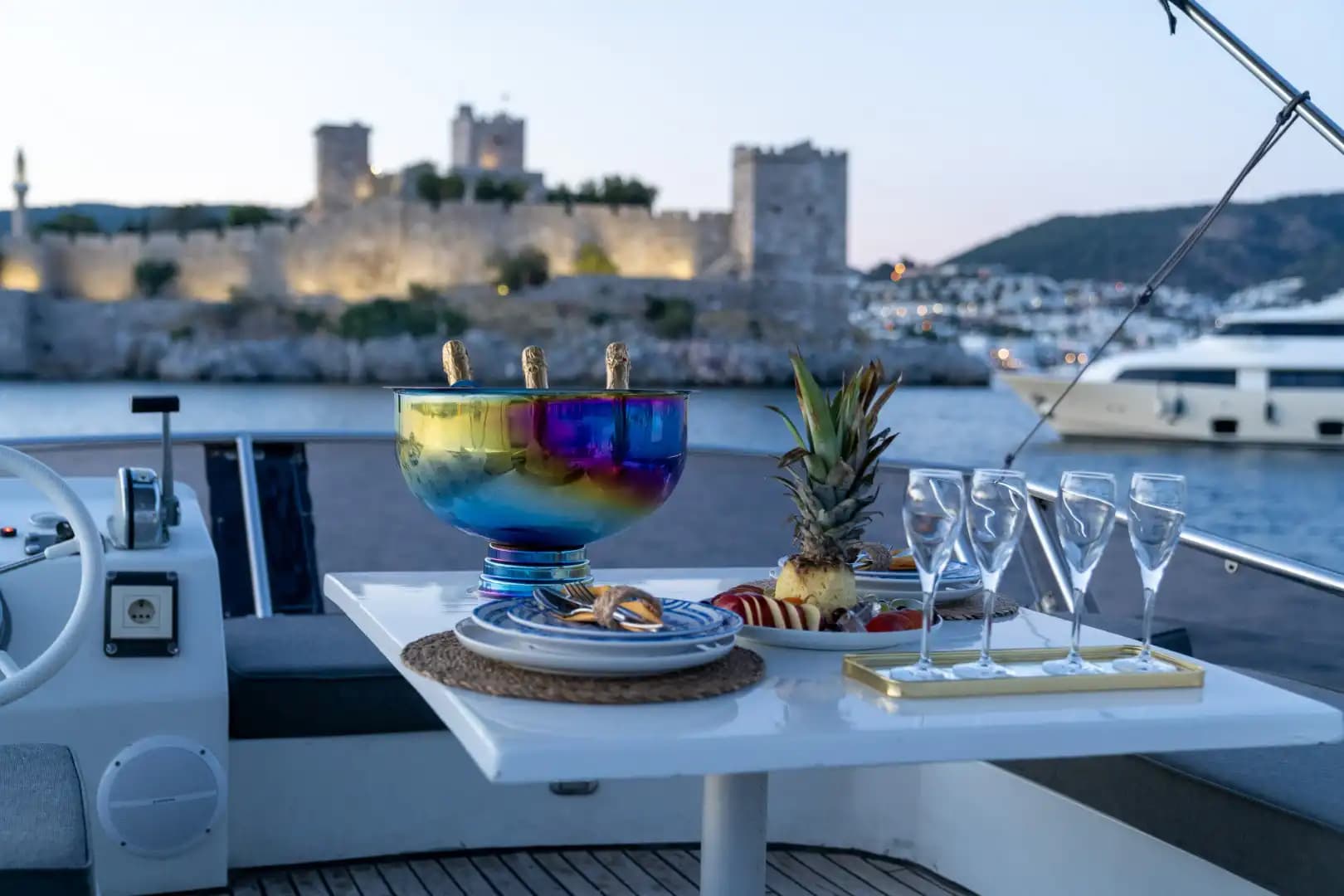 Luxury Comfort and an Unparalleled Voyage bleu Experience with a Princess Motoryacht in Bodrum 3