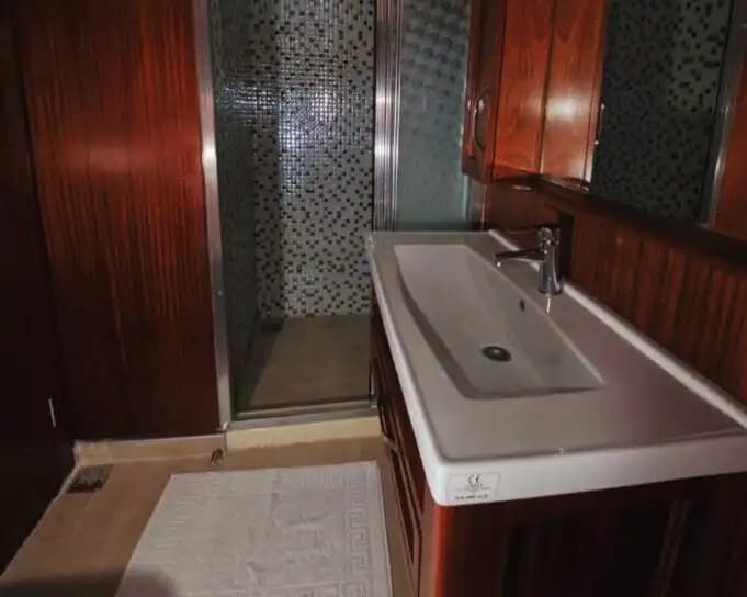 Luxury 5-cabines Gulet Holiday in the Tranquil Waters of Marmaris Bozburun 11