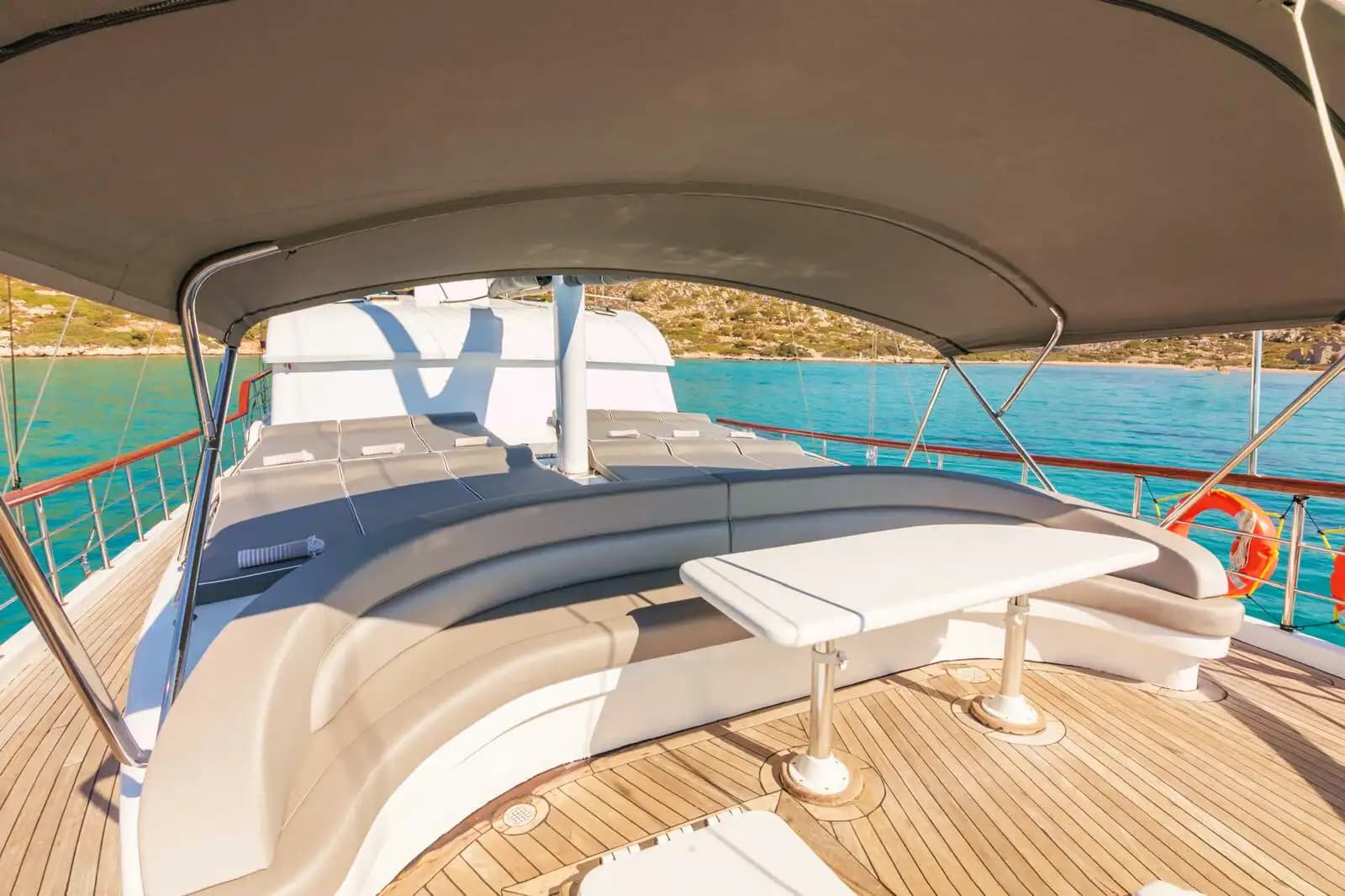 Unforgettable 12-Person Getaway Aboard a 6-cabines Gulet in Marmaris Bozburun 6