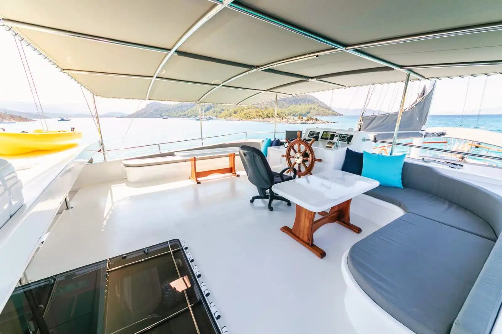 Unforgettable 12-Person Getaway Aboard a 6-cabines Gulet in Marmaris Bozburun 8