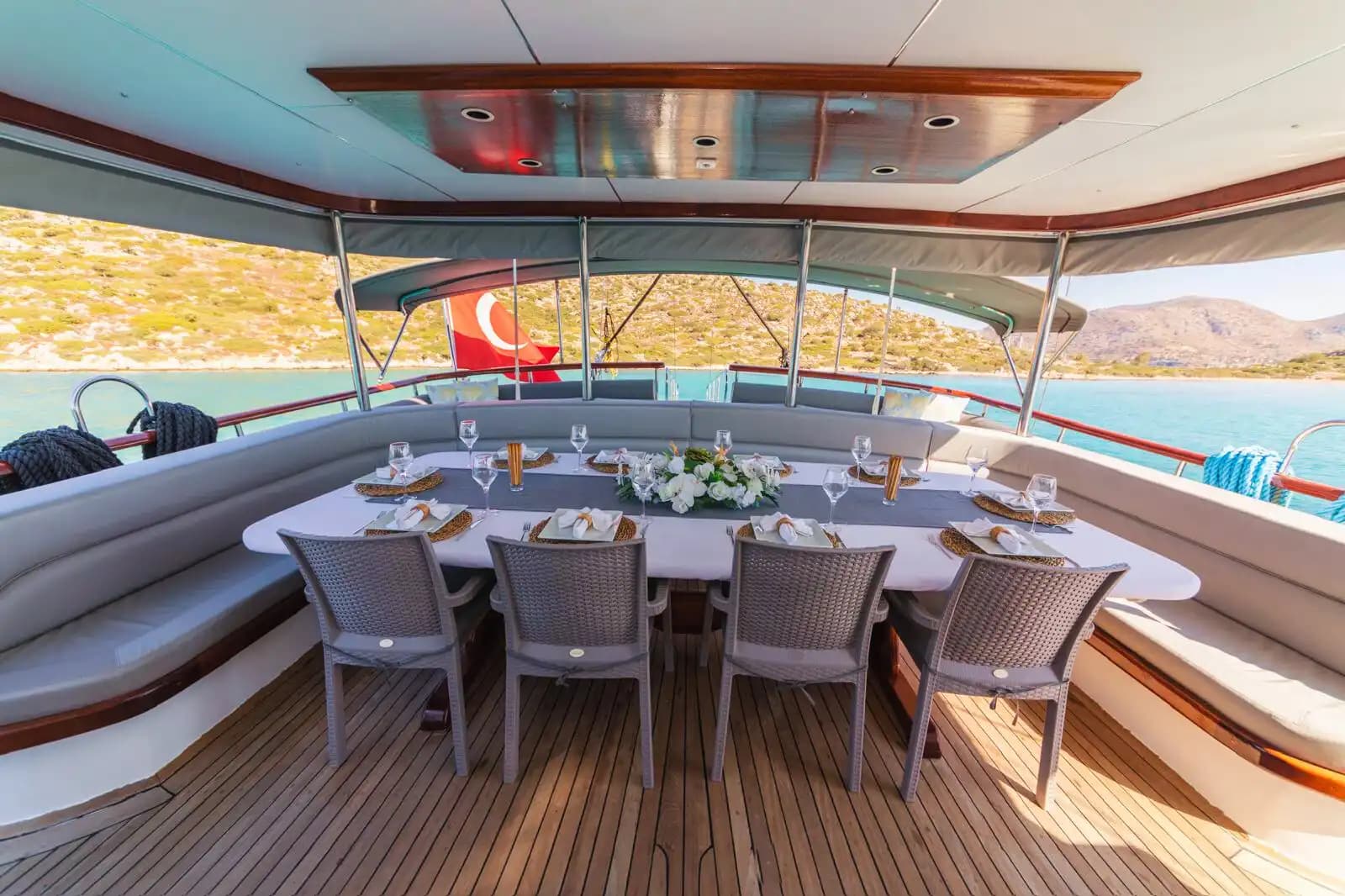 Unforgettable 12-Person Getaway Aboard a 6-cabines Gulet in Marmaris Bozburun 9
