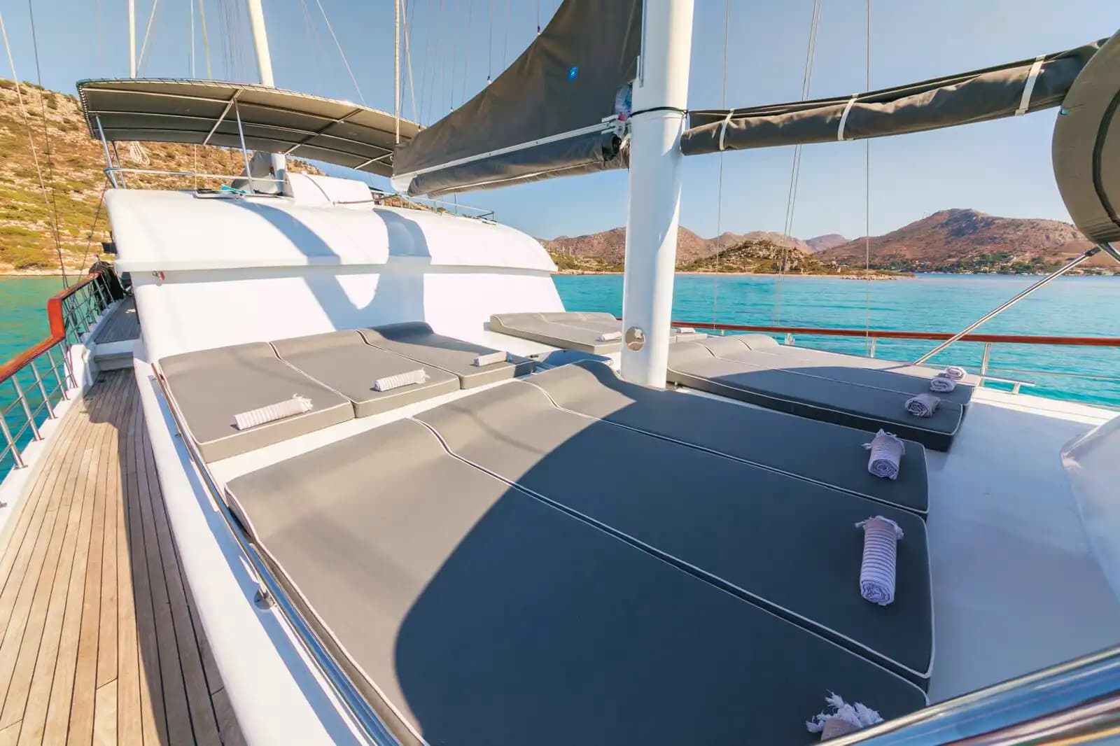 Unforgettable 12-Person Getaway Aboard a 6-cabines Gulet in Marmaris Bozburun 7