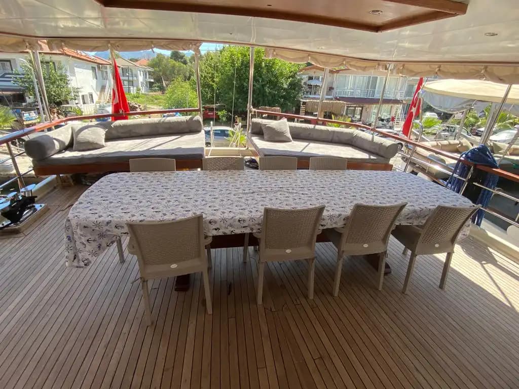 Luxury Voyage bleu for 12 Guests Aboard a 5-cabines Gulet in Bozburun’s Eaux magnifiques 3