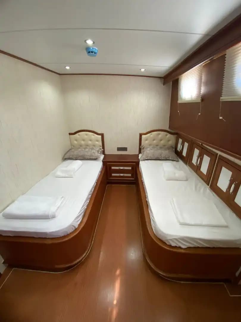 Luxury Voyage bleu for 12 Guests Aboard a 5-cabines Gulet in Bozburun’s Eaux magnifiques 18