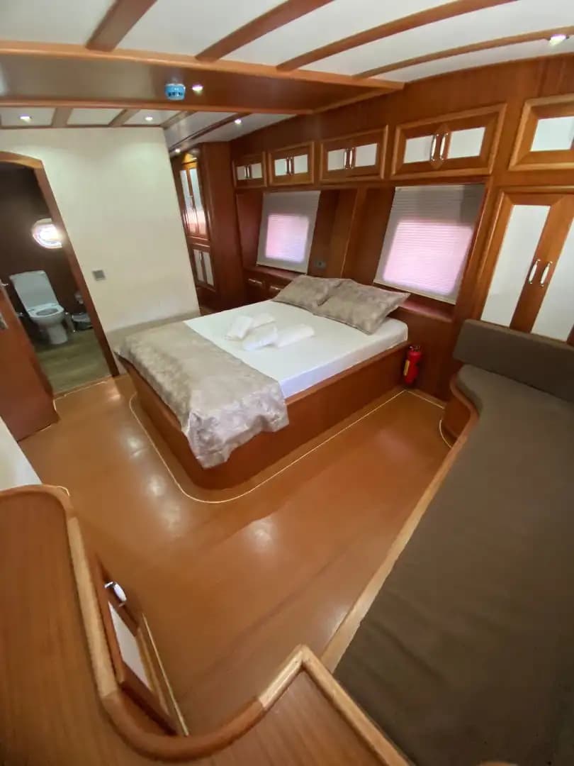 Luxury Voyage bleu for 12 Guests Aboard a 5-cabines Gulet in Bozburun’s Eaux magnifiques 20