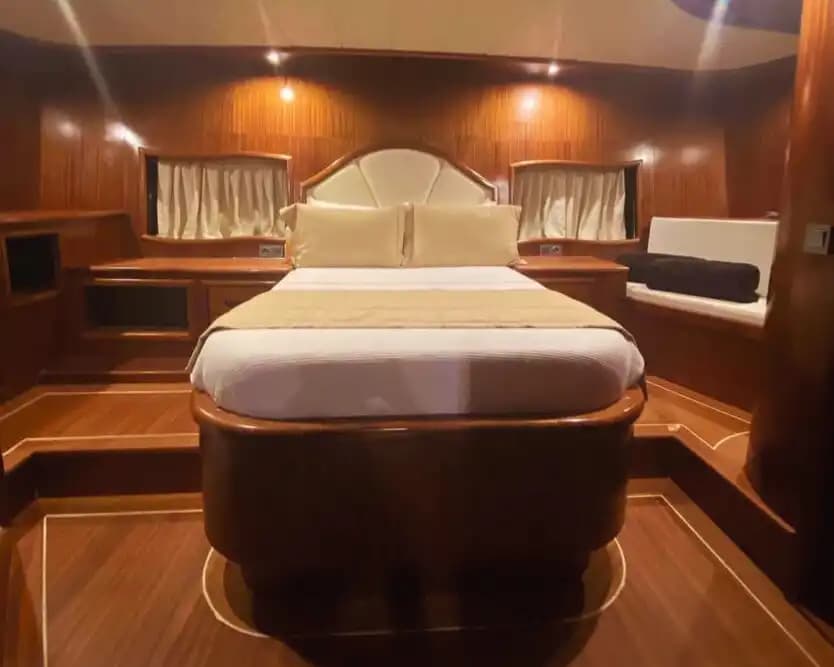 Gulet au Départ de Marmaris Bozburun avec 5 Cabines : Croisière Bleue de Luxe pour 10 Personnes 3