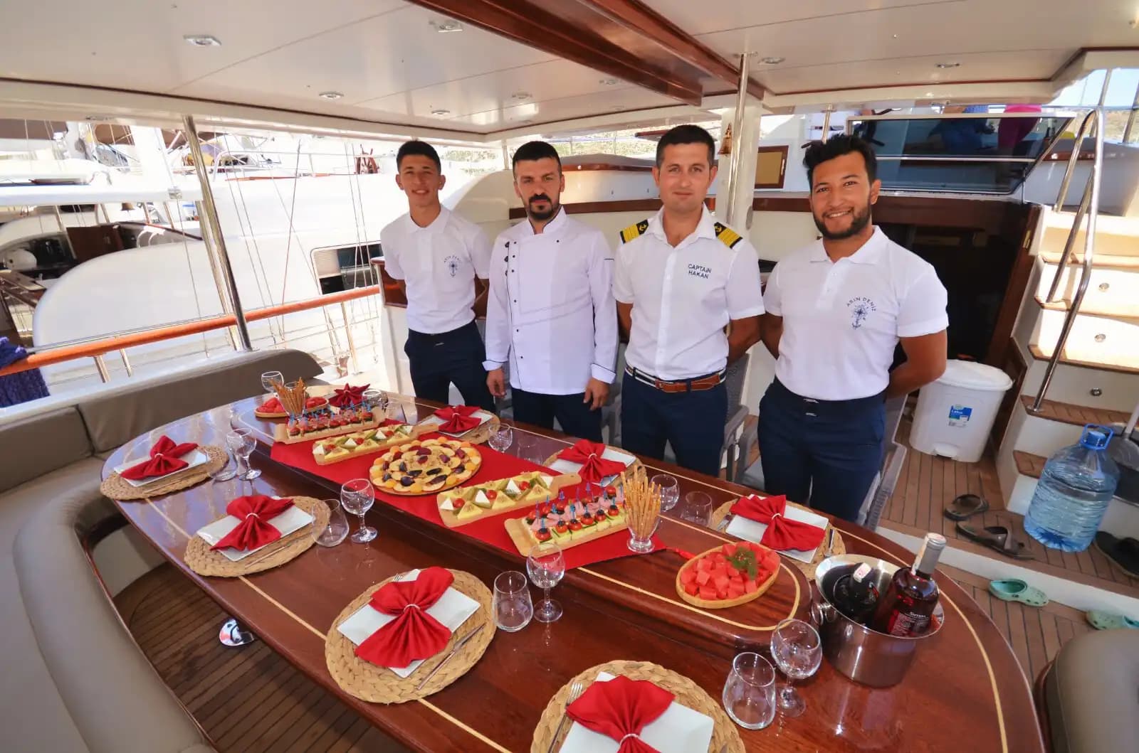 24-Meter, 6-cabines Gulet for 12 Guests in Marmaris Bozburun 2