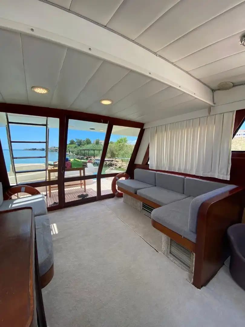 14-Meter Custom-Made Stylish and Modern Boat for 12 People in Antalya Kundu 3