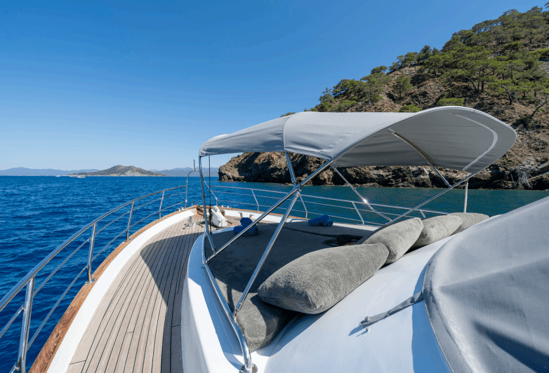 Luxus-Motoryacht 19m in Fethiyes türkisfarbenem Meer 23