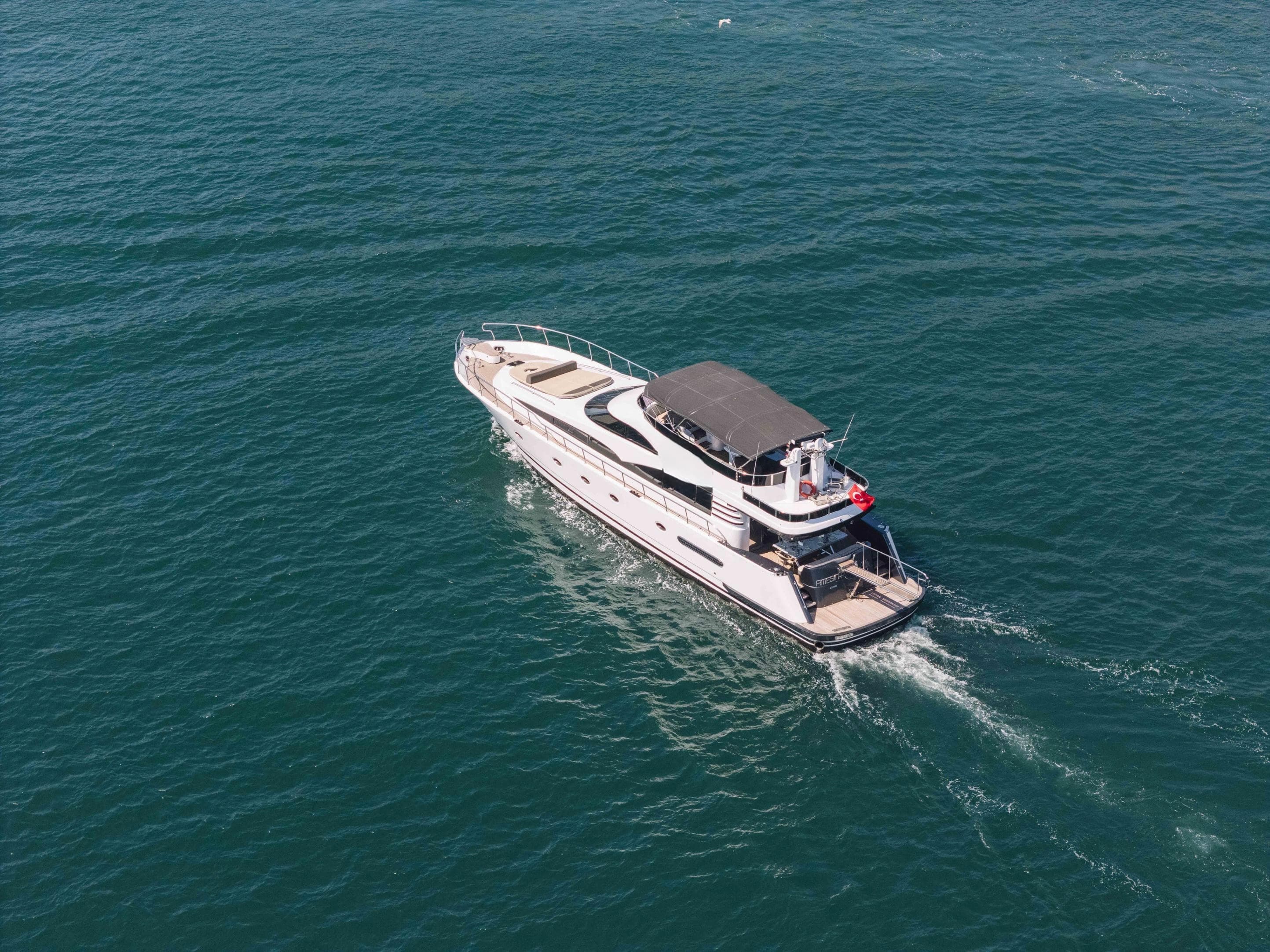 Luxury 24-Meter Motor Yacht from Arnavutköy for 40 Guests – Bosphorus & Islands Tours, Special Occasion Rentals