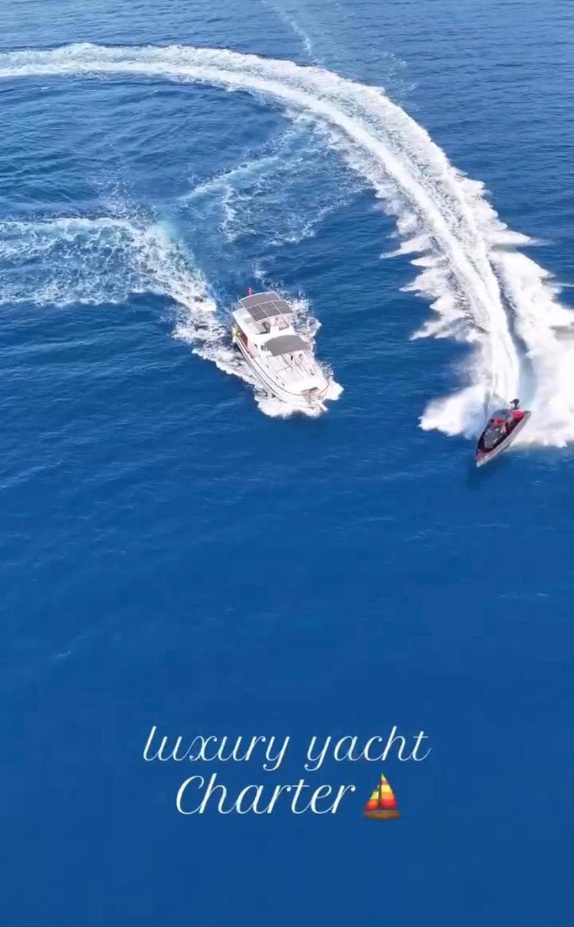 Marmaris'in 15 Metrelik Lüks Teknesi ile 7 Kişilik Unutulmaz Deniz Tatili Deneyimi 4