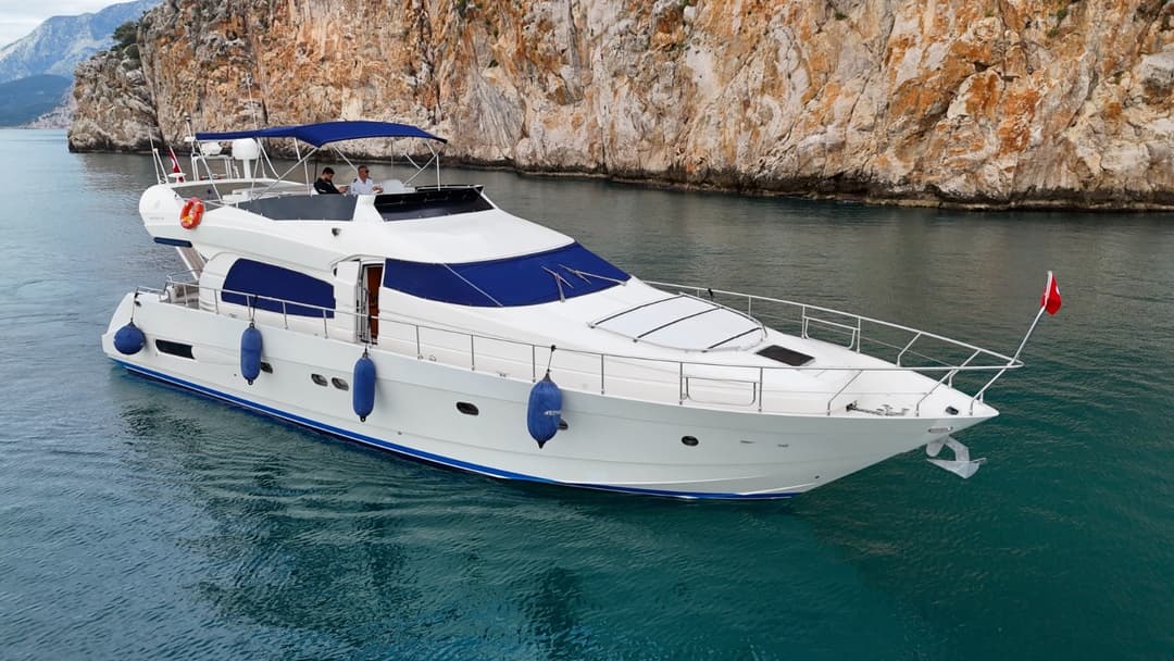Antalya Center: 22 Meter Luxury Motor Yacht 'Andiamo' for 20 Guests, 3 Cabins, Private Trips & Blue Cruises