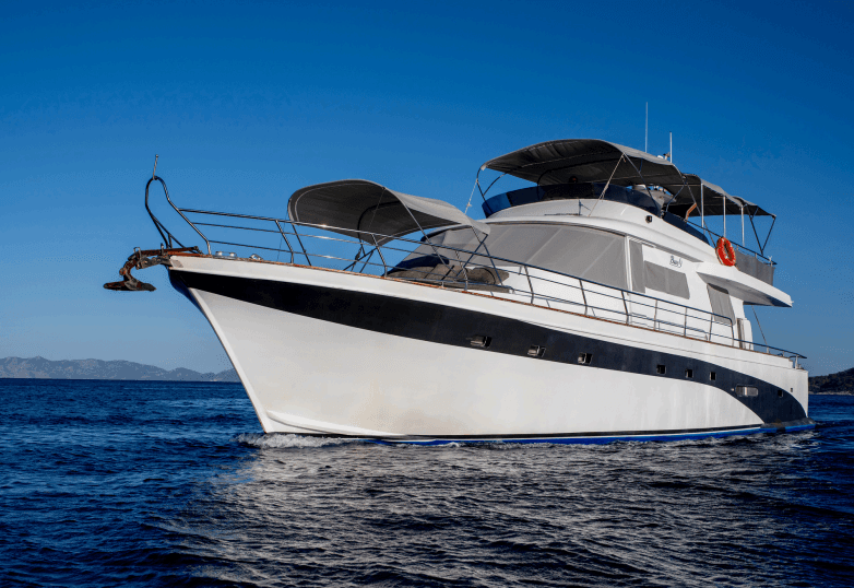 Luxus-Motoryacht 19m in Fethiyes türkisfarbenem Meer - Heiratsantrag auf der Jacht