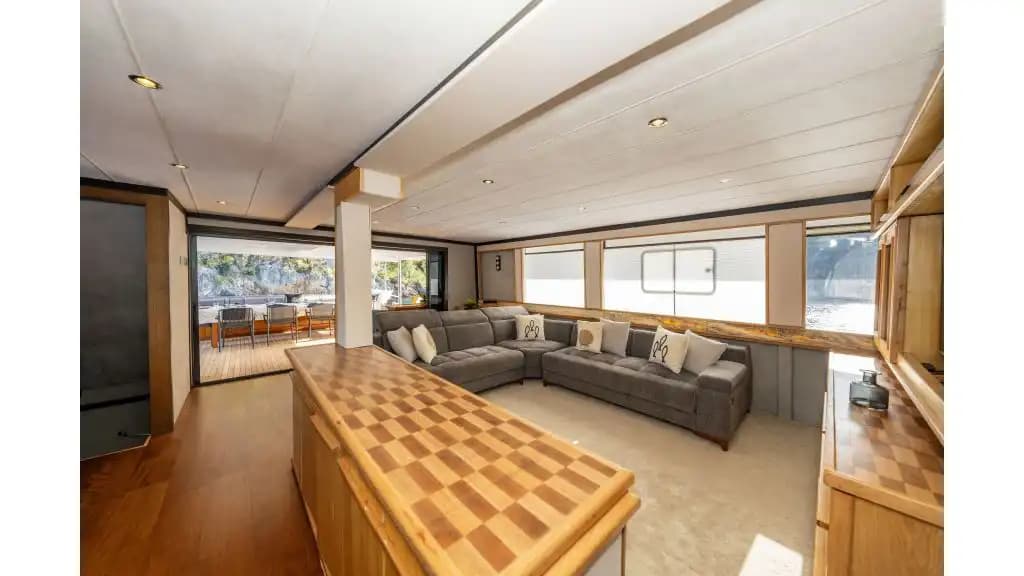 2023 Construido Superb Yate a Motor: Main cubierta Master Camarote & Full Water Toys (28m) 26