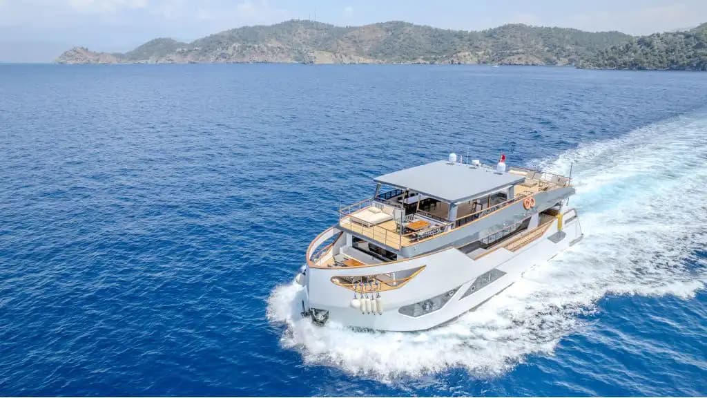 2023 Construido Superb Yate a Motor: Main cubierta Master Camarote & Full Water Toys (28m) 14