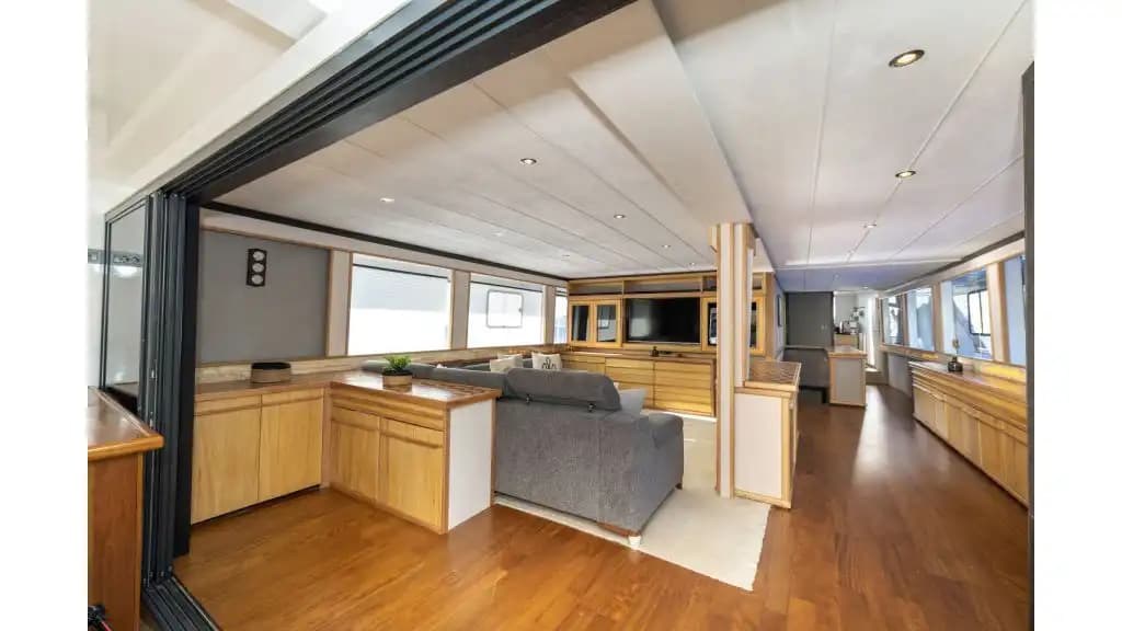 2023 Construido Superb Yate a Motor: Main cubierta Master Camarote & Full Water Toys (28m) 54