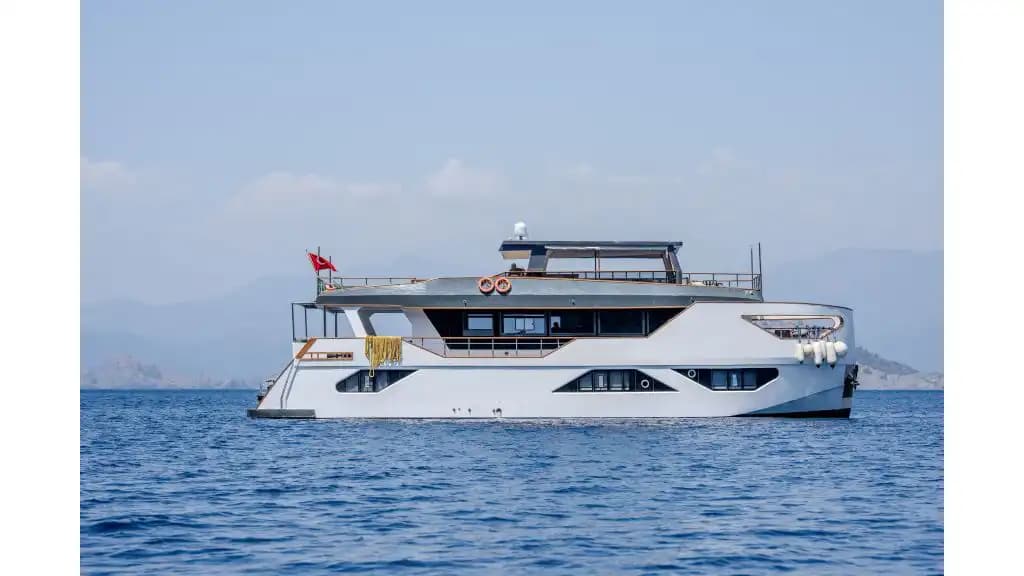 2023 Construido Superb Yate a Motor: Main cubierta Master Camarote & Full Water Toys (28m) 20