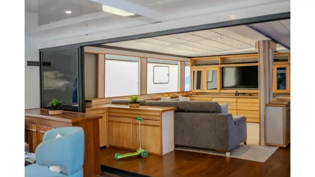 2023 Construido Superb Yate a Motor: Main cubierta Master Camarote & Full Water Toys (28m) 64