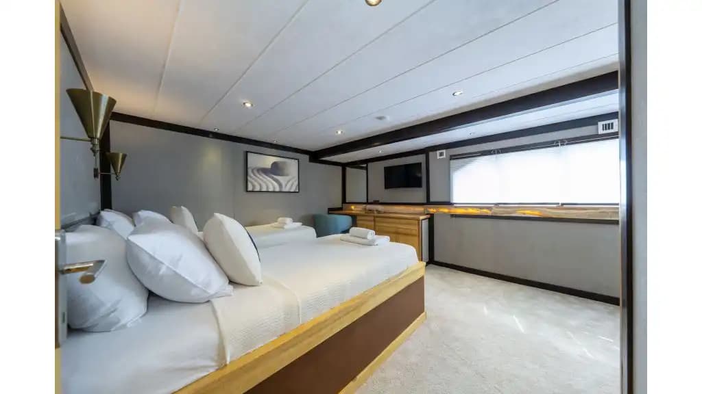 2023 Construido Superb Yate a Motor: Main cubierta Master Camarote & Full Water Toys (28m) 80