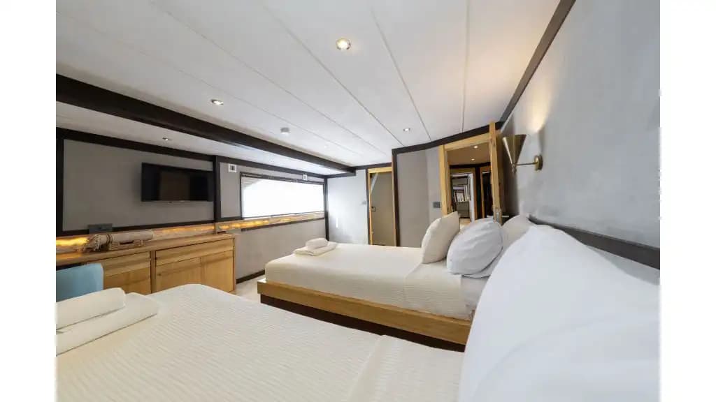 2023 Construido Superb Yate a Motor: Main cubierta Master Camarote & Full Water Toys (28m) 81