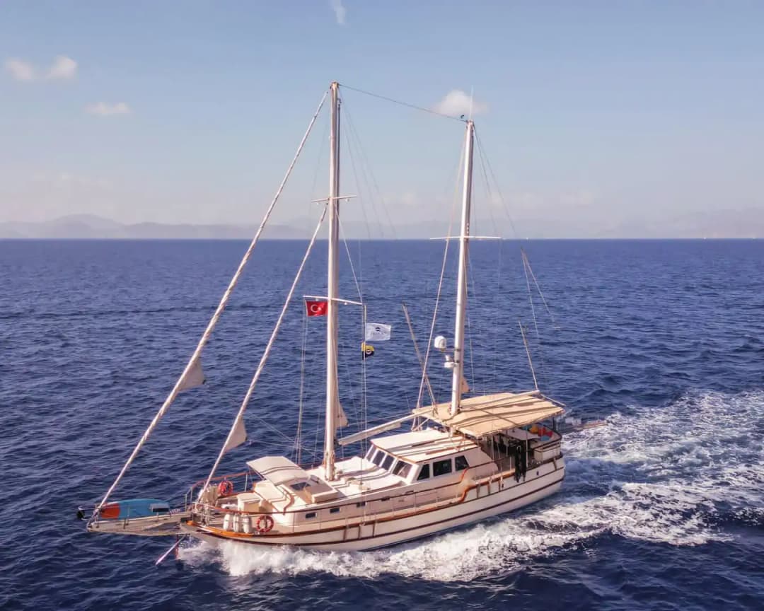 Fethiye Çıkışlı Özel Gulet ile Lüks ve Huzuru Bir Arada Yaşayın