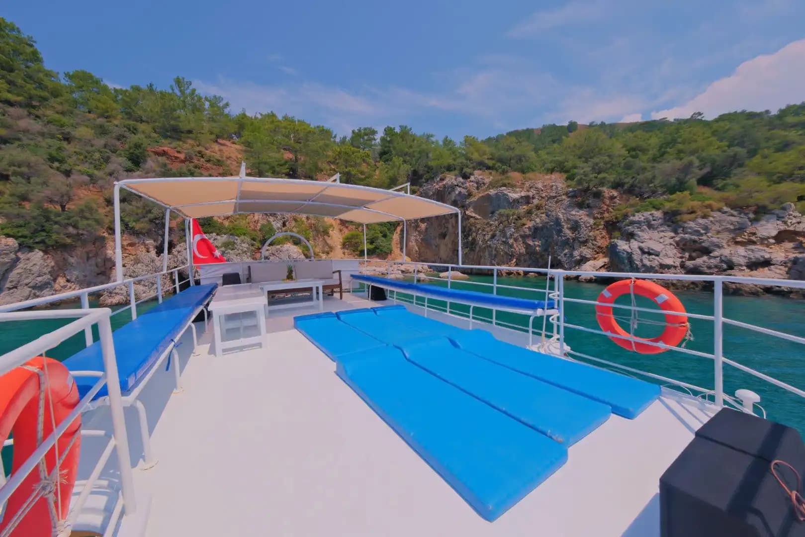 Music, Sun & Sea: Enjoy a 12-Personas Boat Trip in Fethiye 4