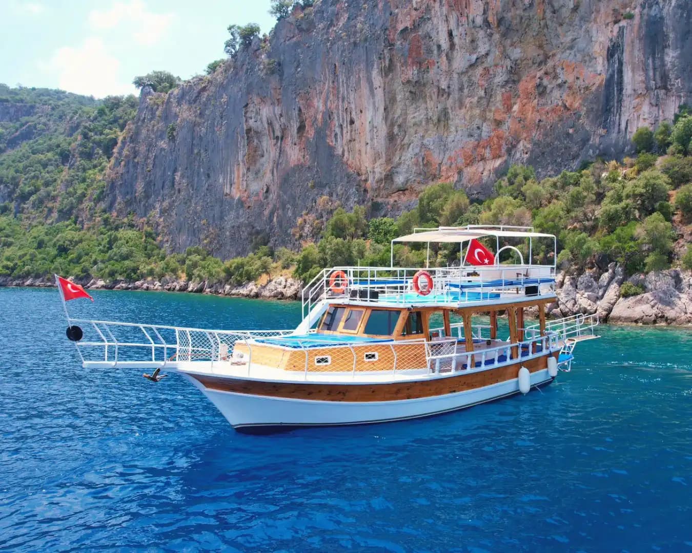 Music, Sun & Sea: Enjoy a 12-Personas Boat Trip in Fethiye 2