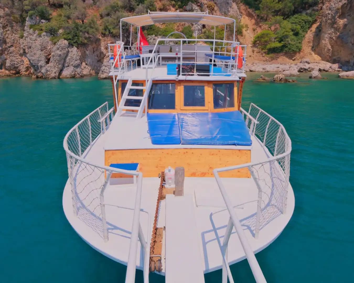 Music, Sun & Sea: Enjoy a 12-Personas Boat Trip in Fethiye 6