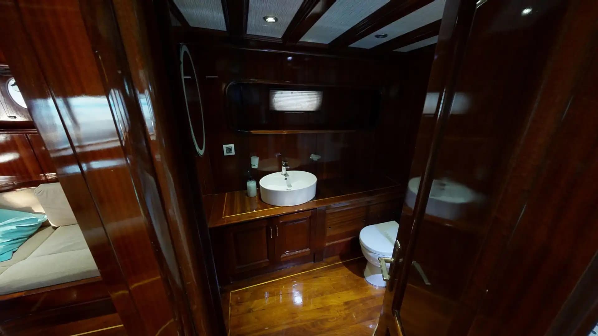 Yate Lujoso Fethiye/Göcek: 33m, 2 comedores, familiar 32