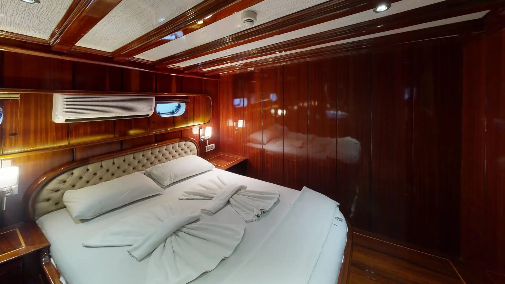 Yate Lujoso Fethiye/Göcek: 33m, 2 comedores, familiar 55