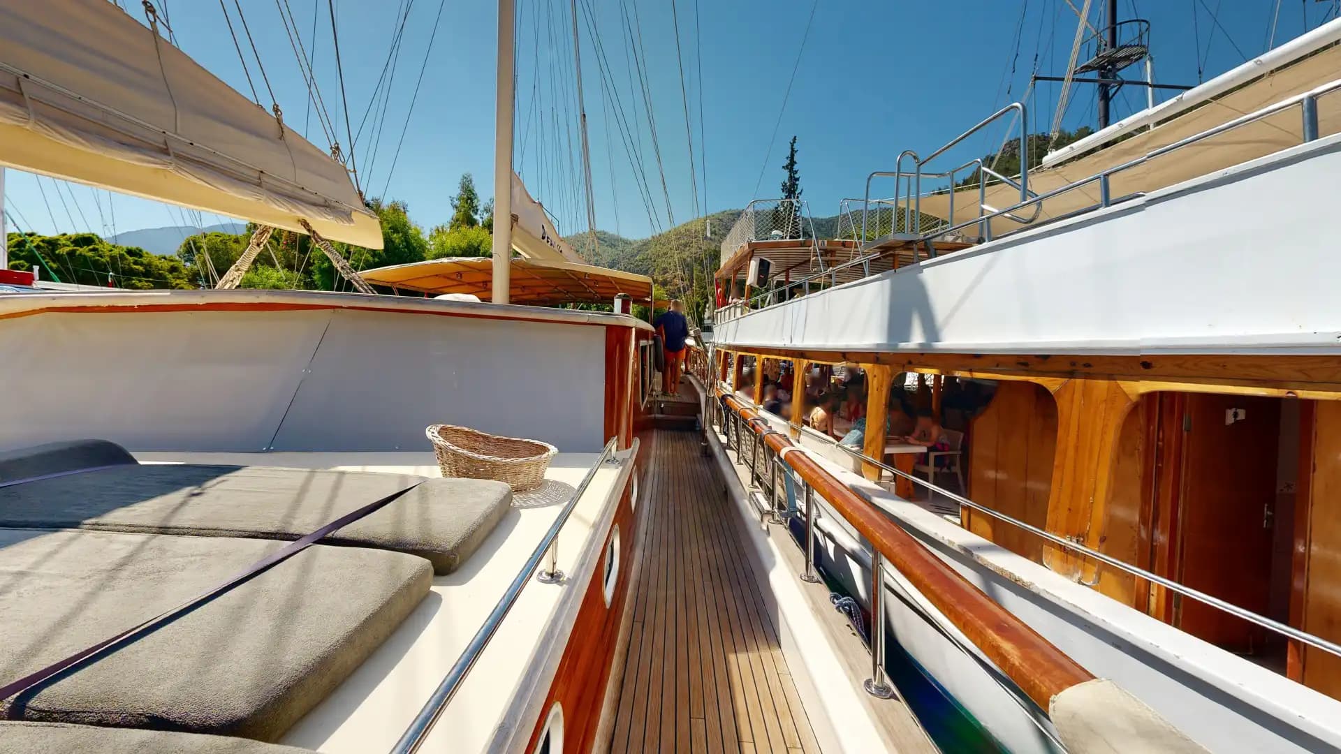 Yate Lujoso Fethiye/Göcek: 33m, 2 comedores, familiar 56